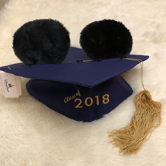 NWT Disney Parks Class of 2018 Mickey Cap - Picture 3 of 8